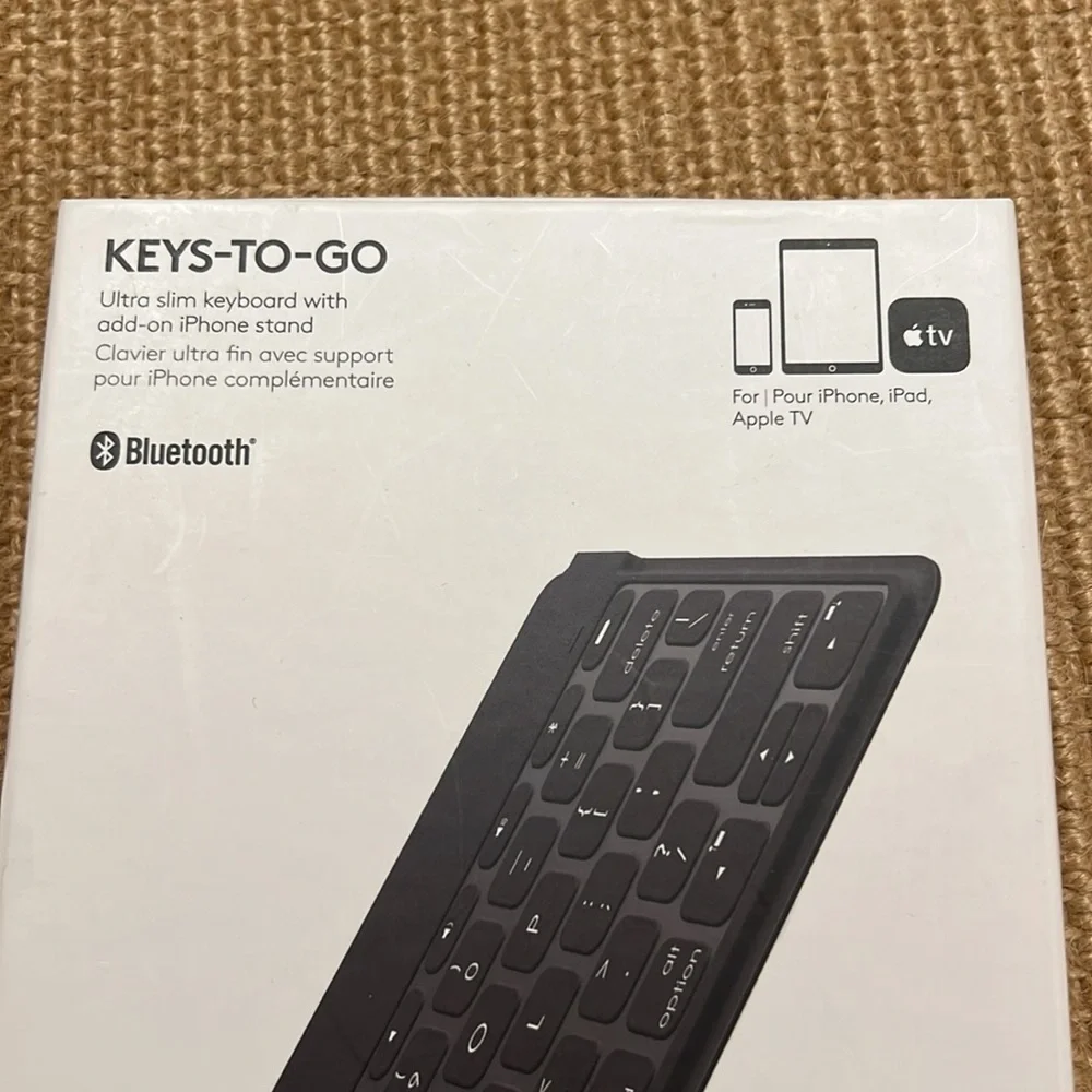 Logitech Keys-To-Go Ultra Portable Keyboard for iPad - Black